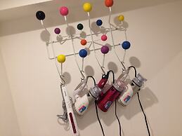 bnb+ Costelun Akiba - Hostel, Caters to Women