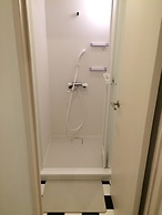 bnb+ Costelun Akiba - Hostel, Caters to Women