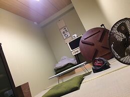 bnb+ Costelun Akiba - Hostel, Caters to Women