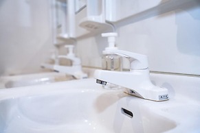 bnb+ Costelun Akiba - Hostel, Caters to Women