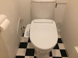 bnb+ Costelun Akiba - Hostel, Caters to Women