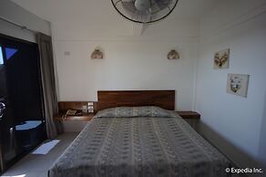 Bougainvillea Terrace House