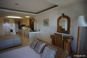 Bougainvillea Terrace House