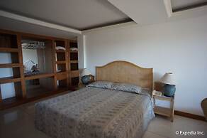 Bougainvillea Terrace House