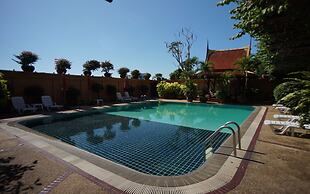 Bougainvillea Terrace House
