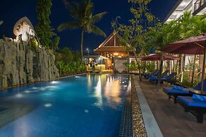 Naga Gate Boutique Hotel