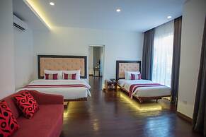 Naga Gate Boutique Hotel