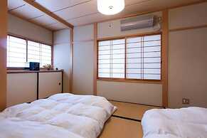 Nagomiya Kyoto Kamishichiken