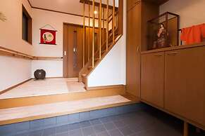 Nagomiya Kyoto Kamishichiken