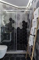 The Athenians Modern Apartments