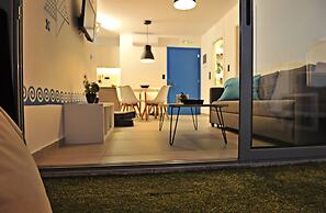 The Athenians Modern Apartments