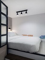 The Athenians Modern Apartments