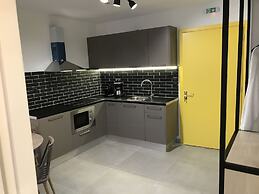 The Athenians Modern Apartments