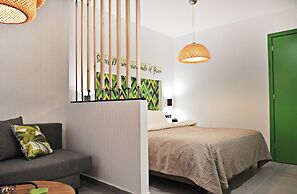 The Athenians Modern Apartments