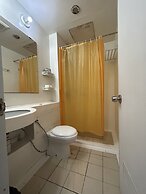 Manila Lee - Malate Bayview Mansion