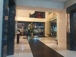 Manila Lee - Malate Bayview Mansion