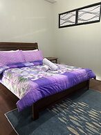 Manila Lee - Malate Bayview Mansion