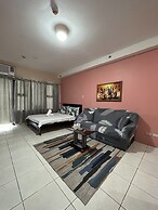 Manila Lee - Malate Bayview Mansion