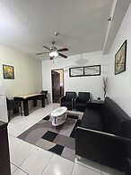 Manila Lee - Malate Bayview Mansion