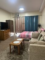 Manila Lee - Malate Bayview Mansion