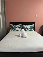 Manila Lee - Malate Bayview Mansion