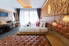 Aurico Kata Resort & Spa