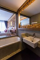 Aurico Kata Resort & Spa