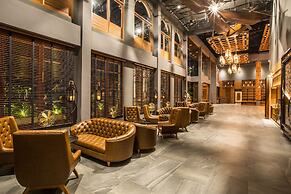 Aurico Kata Resort & Spa