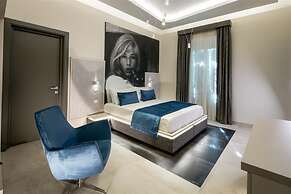 Via Veneto Luxury Suites