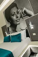 Via Veneto Luxury Suites