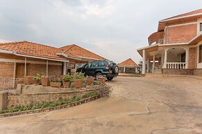 Eden Escape Apartments