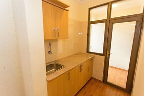 Eden Escape Apartments