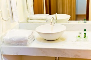 Ramada by Wyndham Furnaspark