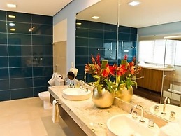 Ramada by Wyndham Furnaspark