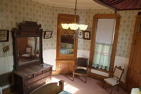 The Richards House Bed & Breakfast