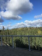 Aurora Deluxe Vacation Guest House