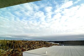 Aurora Deluxe Vacation Guest House