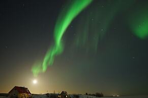 Aurora Deluxe Vacation Guest House