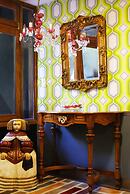 Dolce Lobo Boutique Stay