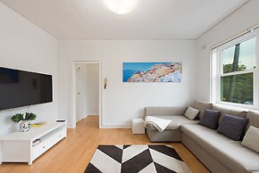 Central Bondi Apartment New H321