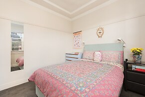 Comfy Coogee Living H328