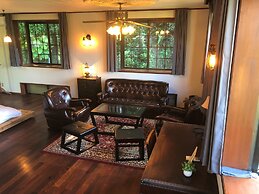 private hotel WALKERS NAKIJIN