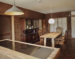 private hotel WALKERS NAKIJIN