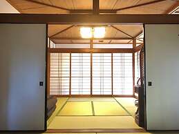 private hotel WALKERS NAKIJIN