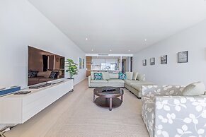 86 Whisper Bay Resort