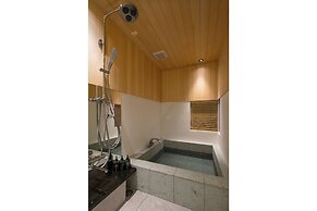 THE MACHIYA VILLA: Sanjo Shirakawa Koji