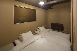 THE MACHIYA VILLA: Sanjo Shirakawa Koji