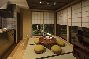 THE MACHIYA VILLA: Sanjo Shirakawa Koji