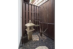 THE MACHIYA VILLA: Sanjo Shirakawa Koji