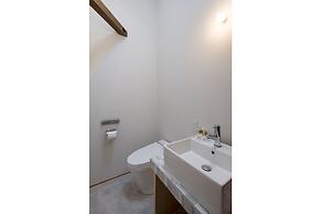 THE MACHIYA VILLA: Sanjo Shirakawa Koji